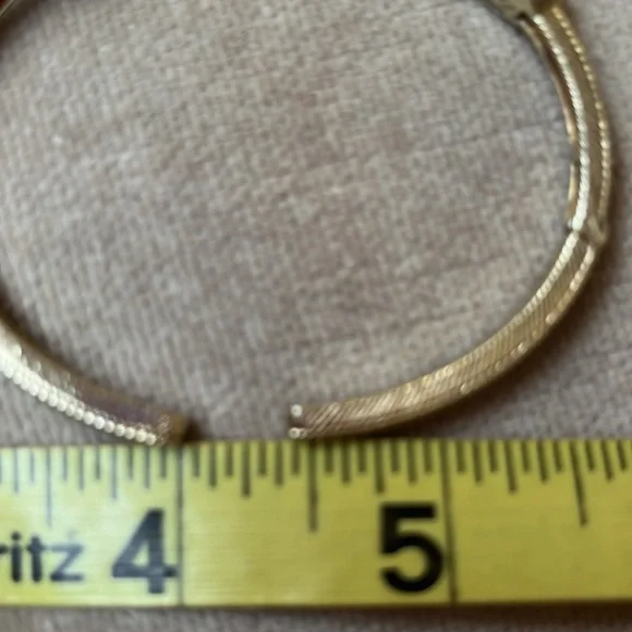 Judith Ripka Chalcedony & Chrome Diopside Gold Clad Sterling Bangle Cuff - Picture 16 of 16